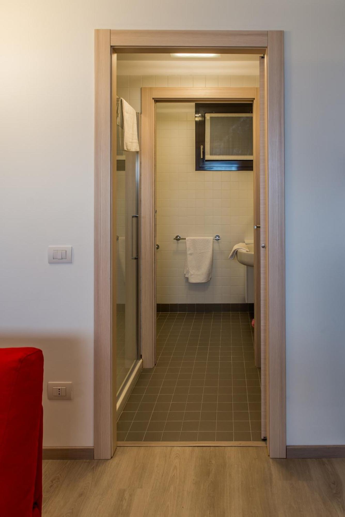 Residenza Luigina Apartamento Varenna Quarto foto