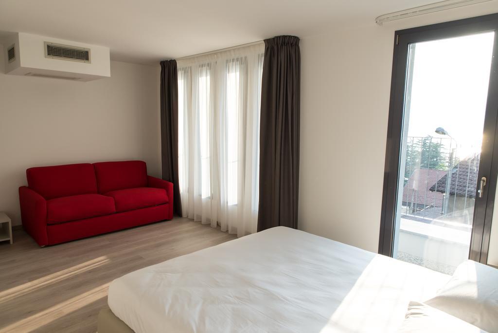 Residenza Luigina Apartamento Varenna Exterior foto